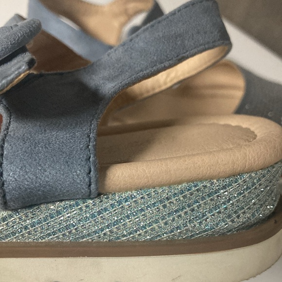 Clara Barson Silver Crystals Embellished Light Blue Suede Wedge Sandals 38EU 7.5 - Picture 13 of 14